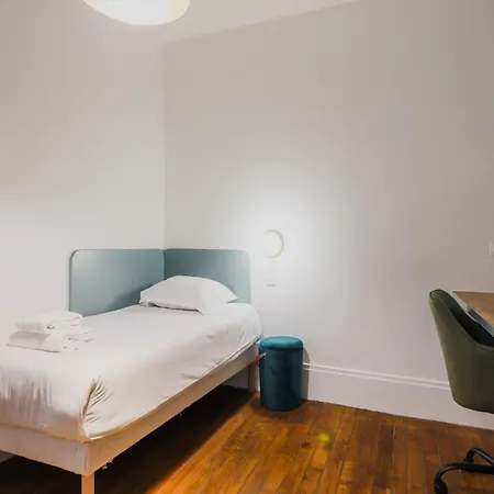 Charming Flat - 2bd 3p - Proche Batignolles 17eme Апартаменты Париж