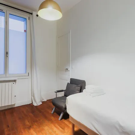 Апартаменты Charming Flat - 2bd 3p - Proche Batignolles 17eme *